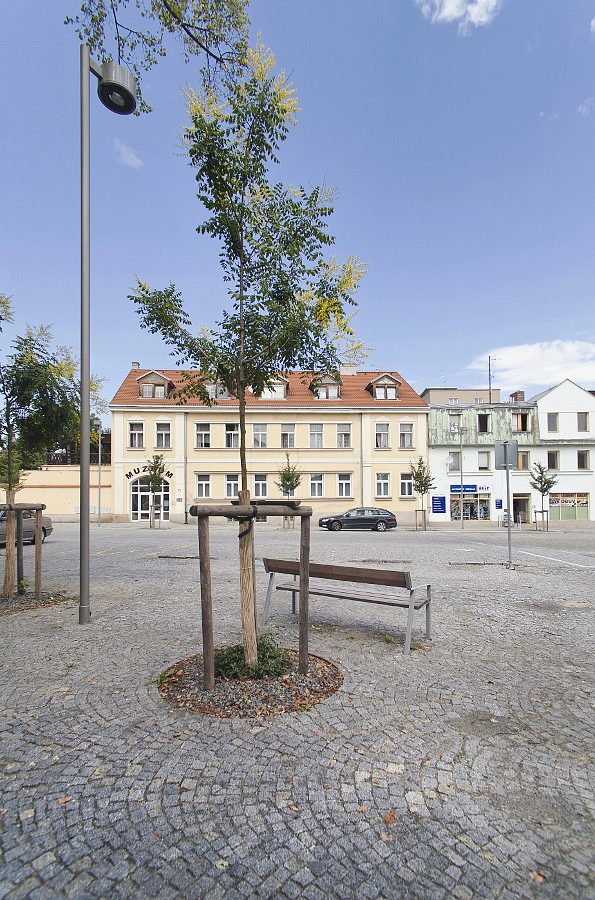 MÍROVÉ NÁMĚSTÍ
V DOBŘÍŠI – obrázek č. 7